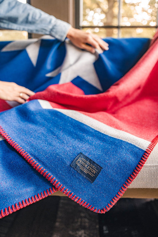 The Tennessee Flag Blanket - The Tennessee Blanket